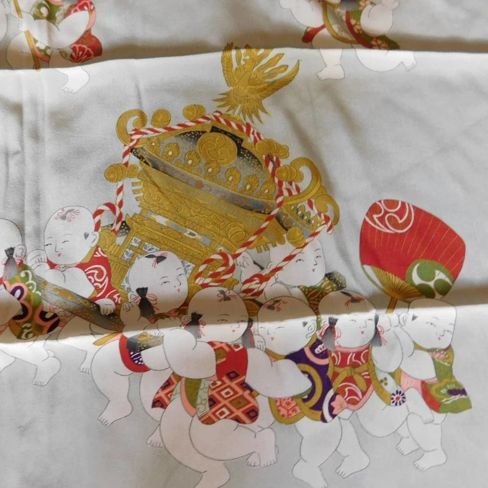 VINTAGE JAPANESE PRINT SILK SCARF - Picture 5 of 7